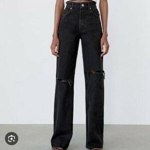 Black Distressed Women's Jeans